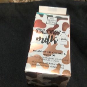 Glow milk